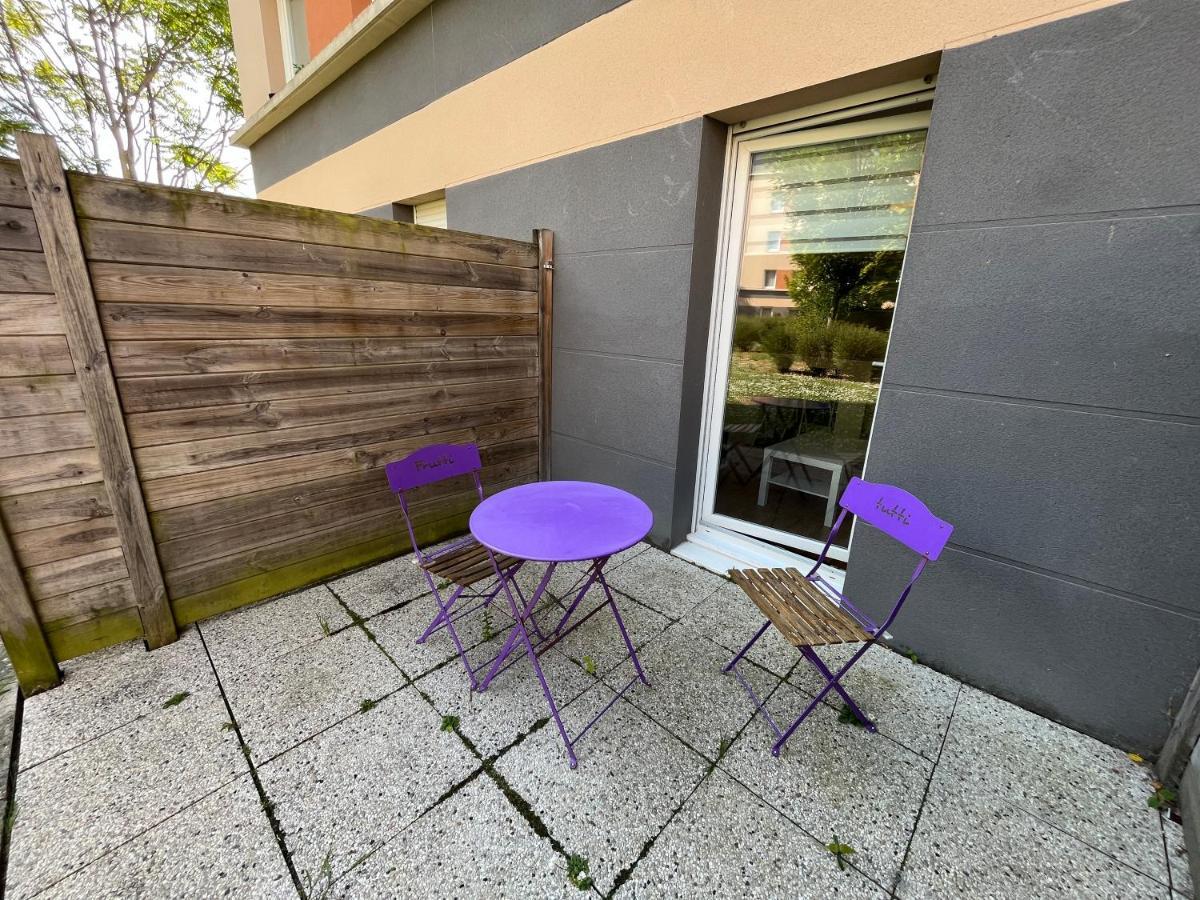 Acajou, Studio Avec Terrasse Et Parking Prive ก็อง ภายนอก รูปภาพ
